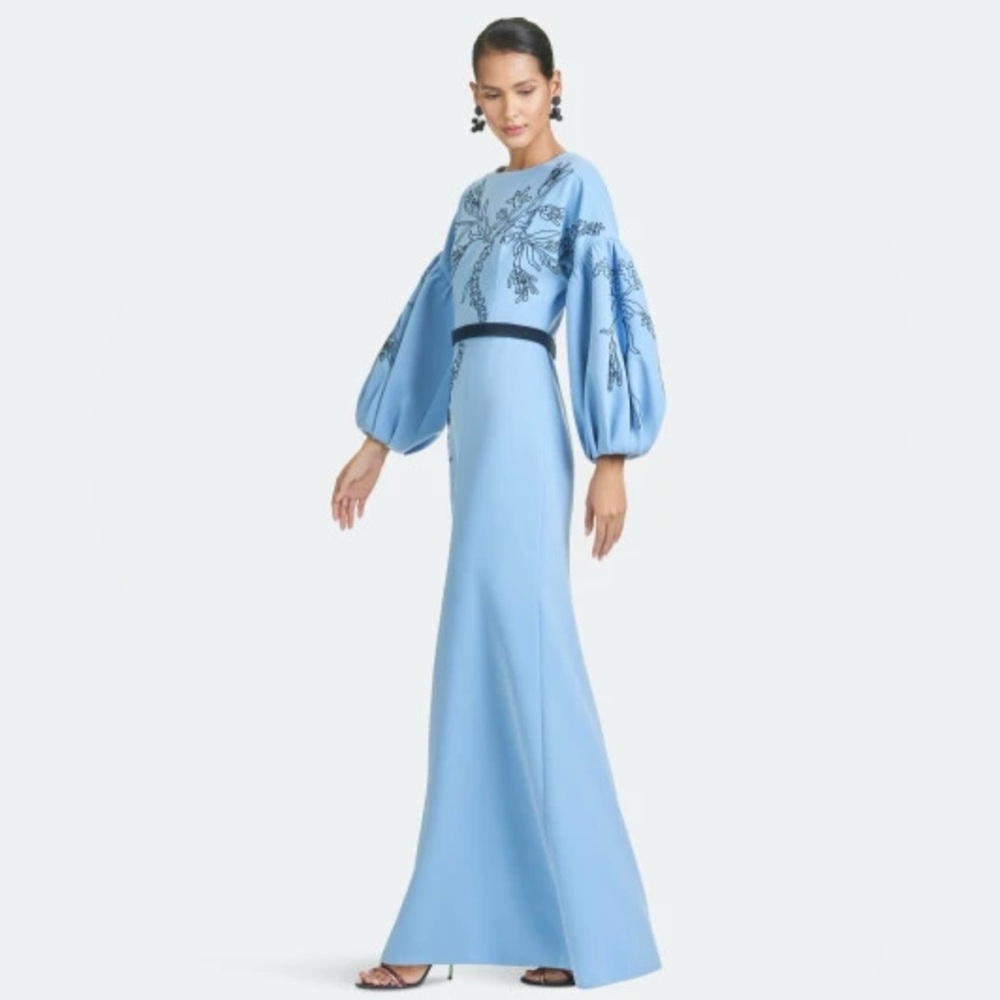 Sachin + Babi full length Aria Gown

Color - Cornflower